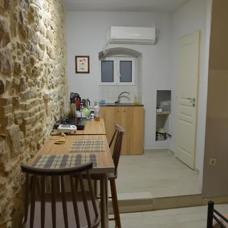 Depaolis Corfu Town コルフ島