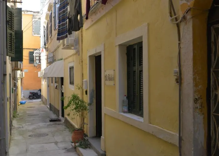 Depaolis Corfu Town Apartamento *
